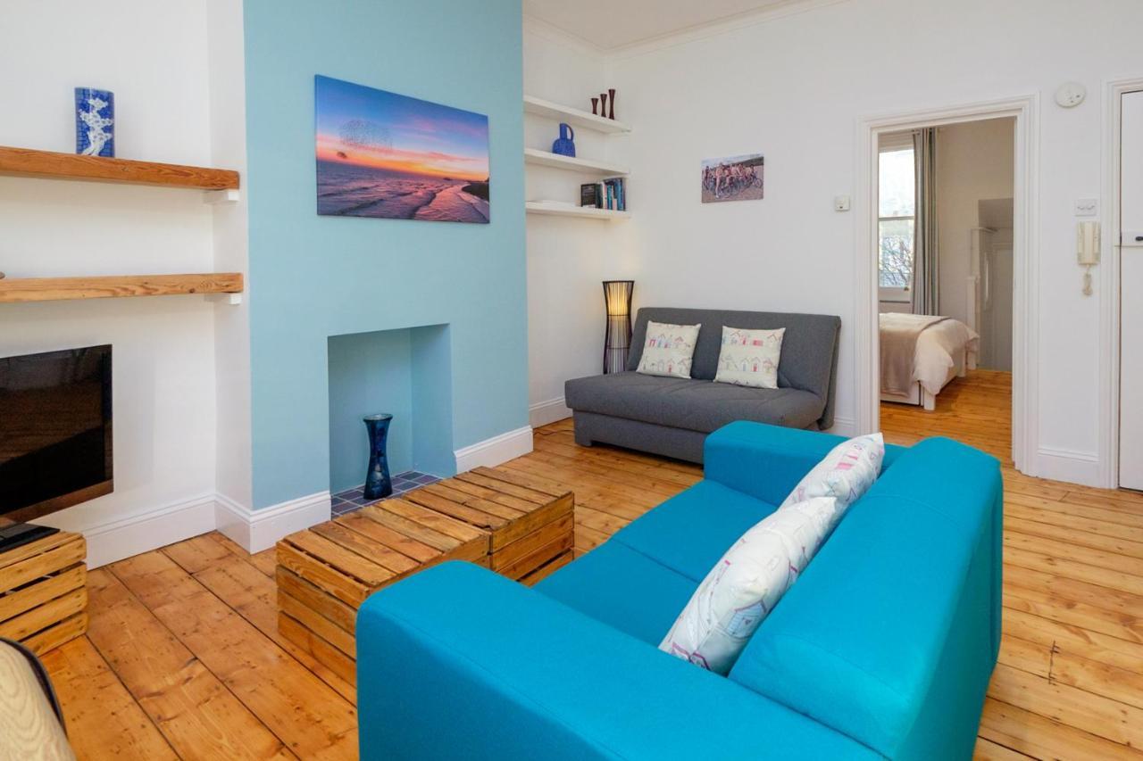 Central Garden Apartment Brighton ภายนอก รูปภาพ